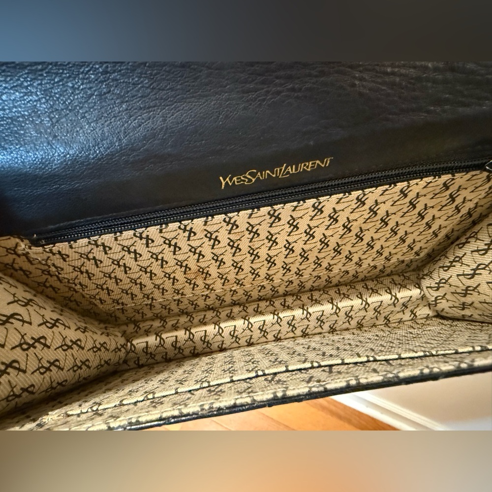 YSL - Vintage Black Lambskin - Leather Clutch - Picture 10 of 12